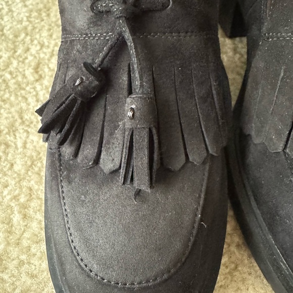 AEROSOLES Black Suede Loafers with Tassel Detail size 8 - Picture 4 of 14